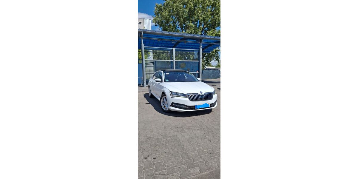 Skoda Superb 172.000 km 13.950 &euro; Blankenfelde-Mahlow 15831
