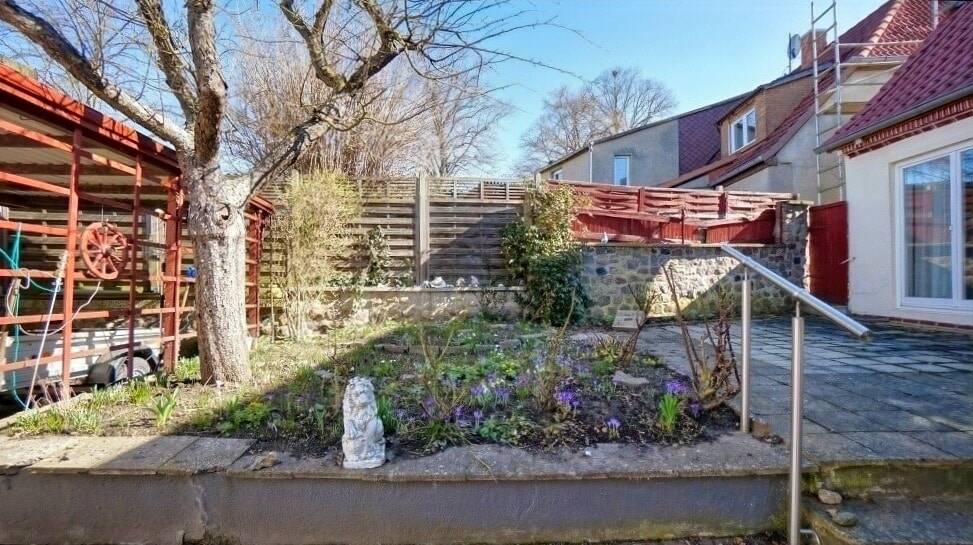 Einfamilienhaus Neukloster - 5 Zimmer, 145 m&sup2;, 234.000&euro; | Angebot:26053439