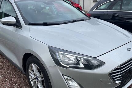 Ford Focus 146.546 km 10.900 &euro; Fröndenberg 58730