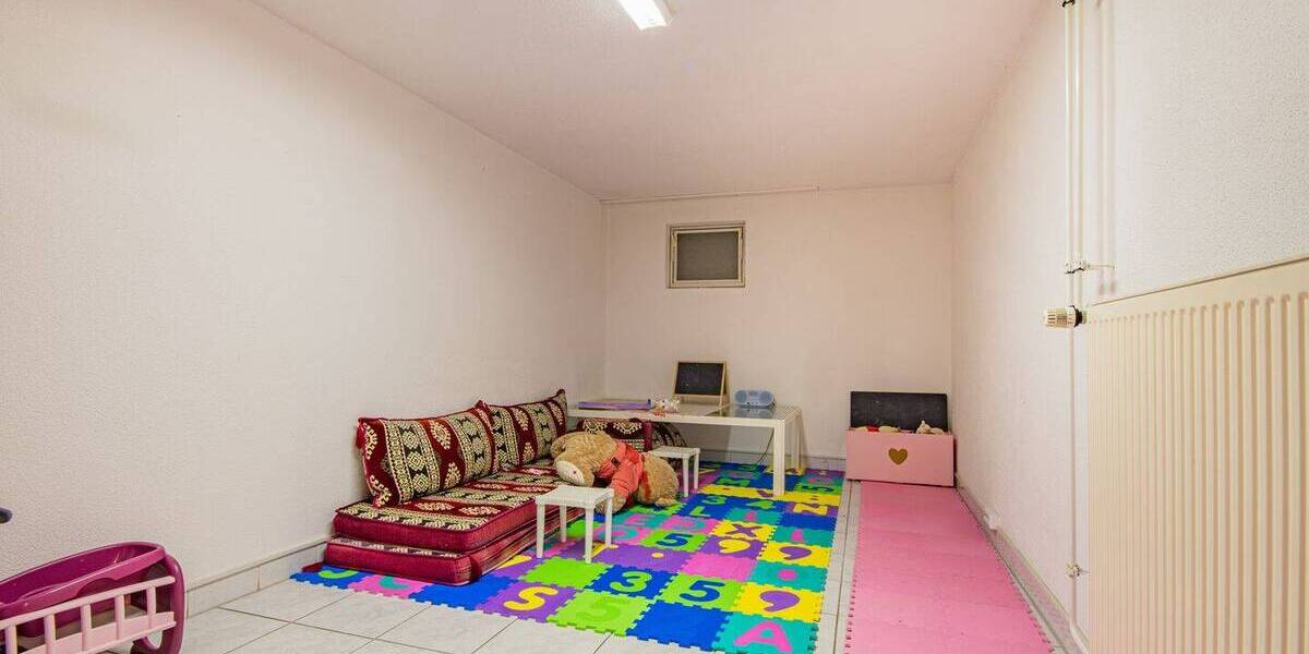 Reihenmittelhaus Waldshut-Tiengen Waldshut - 6 Zimmer, 153 m&sup2;, 429.000&euro; | Angebot:25928945