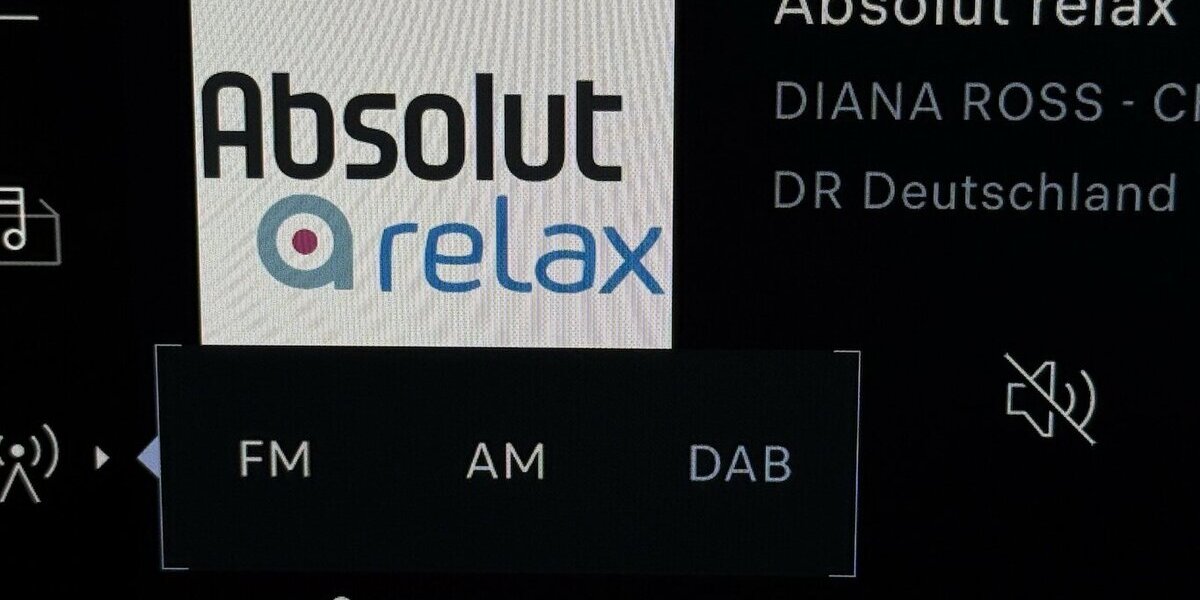 Peugeot 5008 145 Mild Hybrid Allure7 Sitzer LED 360°Cam 35.800 km 99.999 &euro; Lich 35423