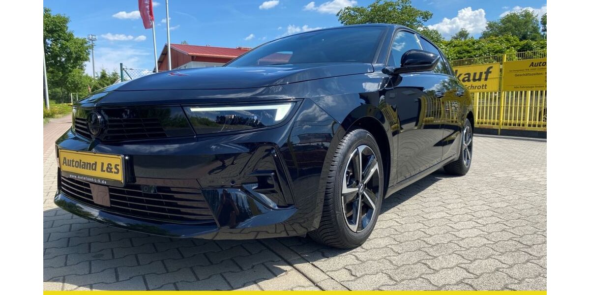 Opel Astra 15.387 km 19.990 &euro; Cottbus/ Groß Gaglow 03051