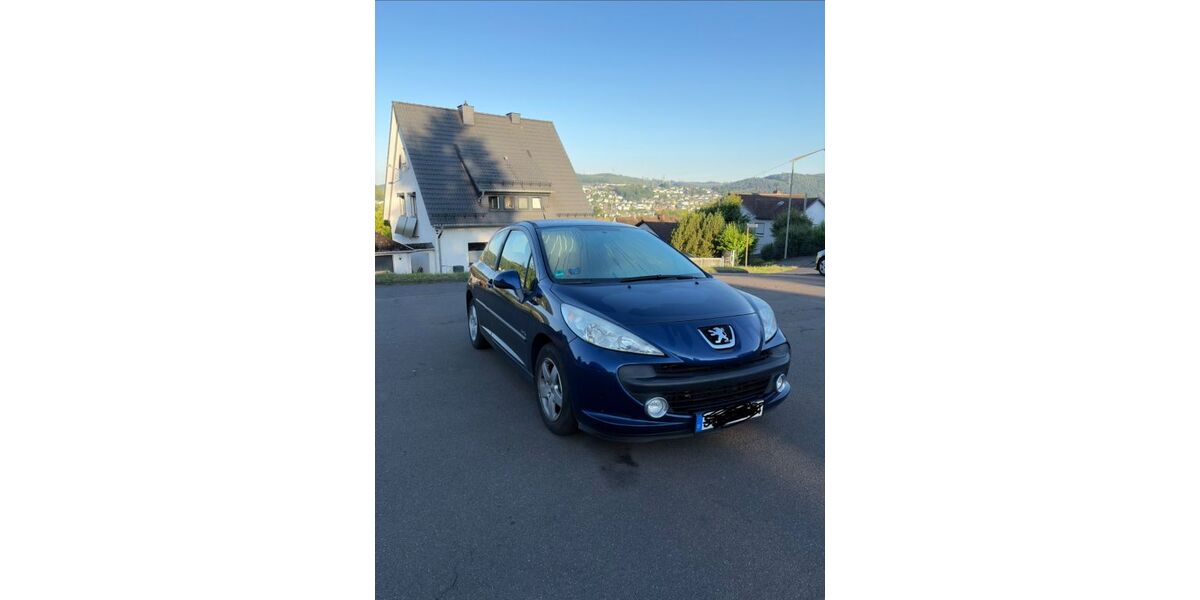 Peugeot 207 121.000 km 3.100 &euro; Siegen 57080