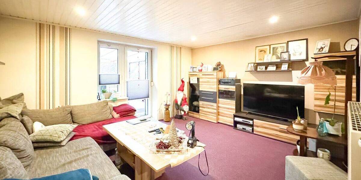 Mehrfamilienhaus, Wohnhaus Aland Pollitz - 8 Zimmer, 227 m&sup2;, 115.000&euro; | Angebot:26686866