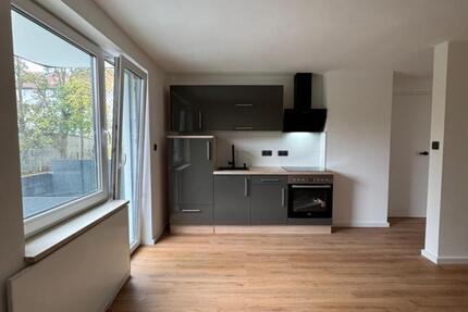 Neu sanierte 2-Zimmer-Wohnung in Landshut