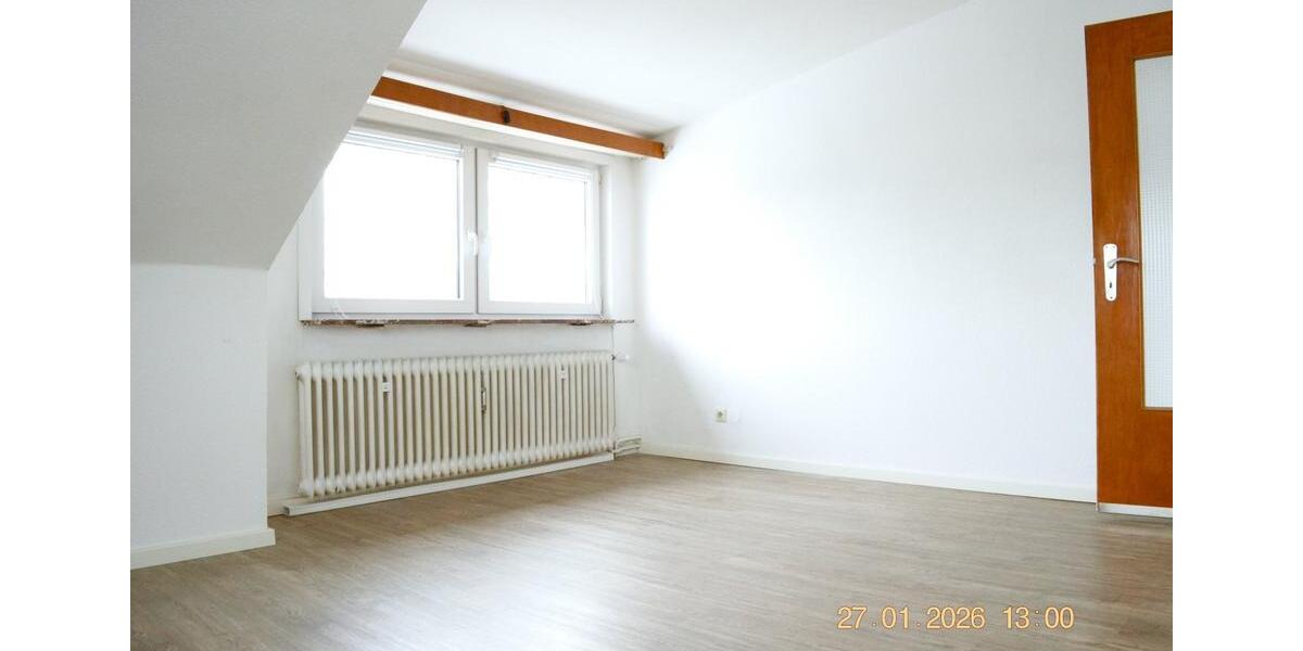 Dachgeschoßwohnung Marburg Marbach - 3 Zimmer, 76 m&sup2;, 876&euro; | Angebot:26295555