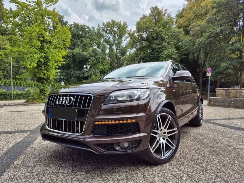 Audi Q7 239.860 km 16.900 € Duisburg 47178