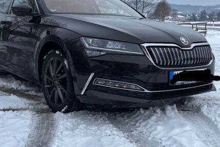 Skoda Superb 72.000 km 21.999 &euro; Sundern 59846