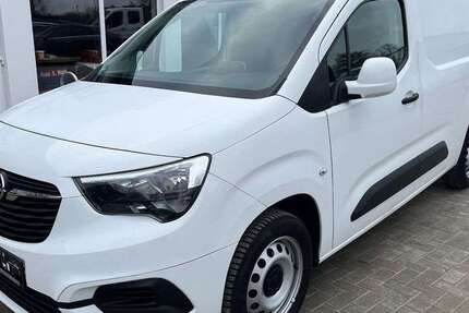 Opel Combo 75.241 km 13.990 € Tessin 18195
