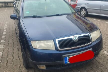 Skoda Fabia 222.000 km 590 &euro; Bonn 53227
