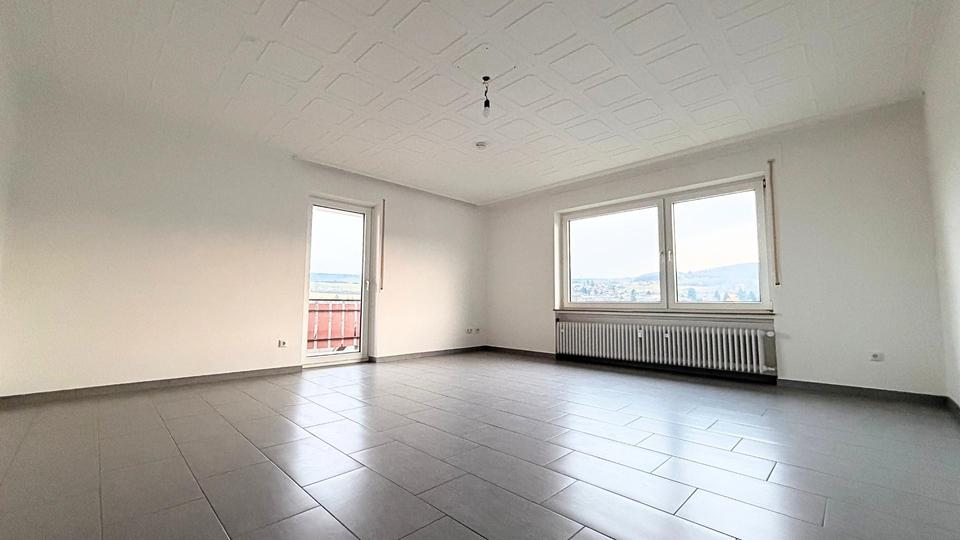 Etagenwohnung Neu-Anspach Anspach - 3 Zimmer, 81 m&sup2;, 990&euro; | Angebot:25395800