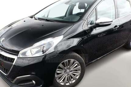 Peugeot 208 62.800 km 13.024 € Stuttgart 70439
