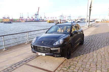 Porsche Cayenne 69.914 km 43.900 &euro; Hamburg 22763