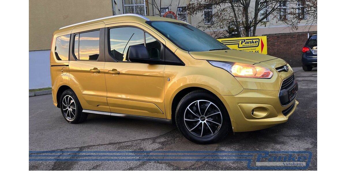 Ford Tourneo Connect Titanium*R-Cam*2-Schiebe*Pano* 169.849 km 10.990 &euro; Berlin 13187