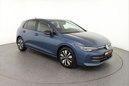 VW Golf 31.098 km 25.440 &euro; Garching 85748