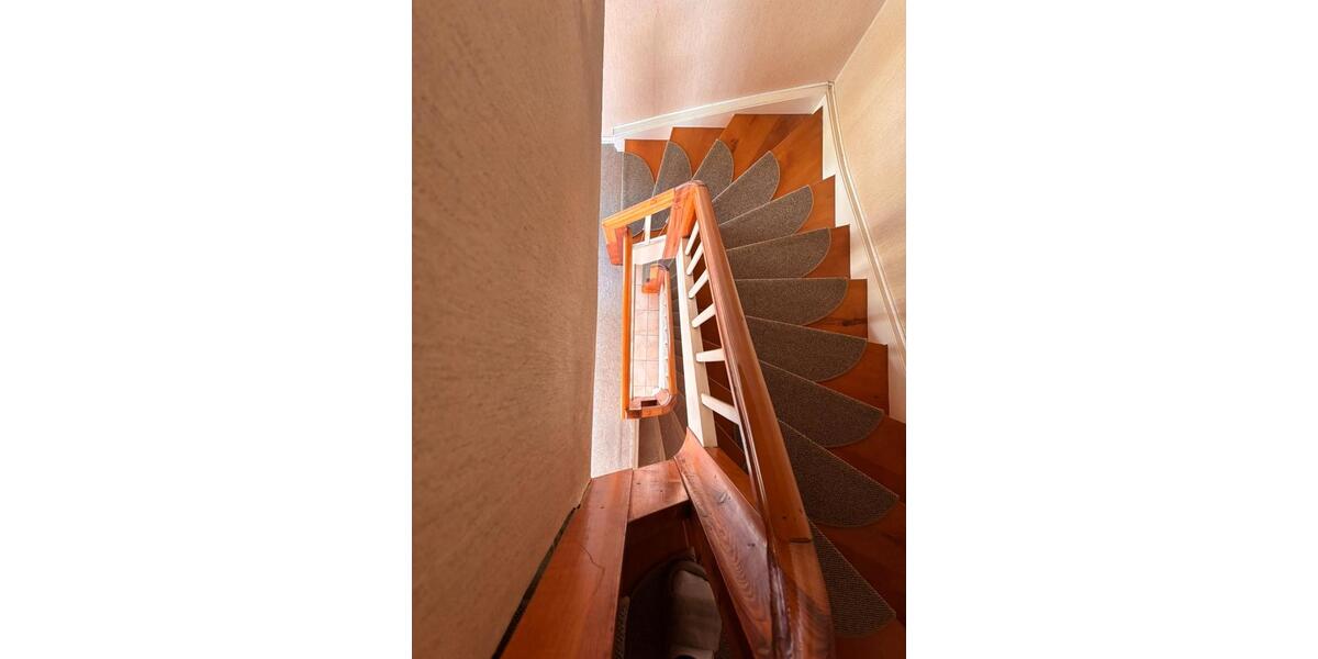 Reihenhaus Bad Wildungen - 5 Zimmer, 125 m&sup2;, 288.000&euro; | Angebot:26883621