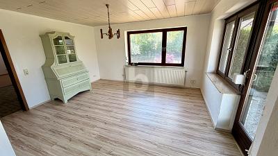 EBENERDIG WOHNEN MIT VOLLKELLER UND GARAGE - Einfamilienhaus Bad Bodenteich | Angebot:27095182