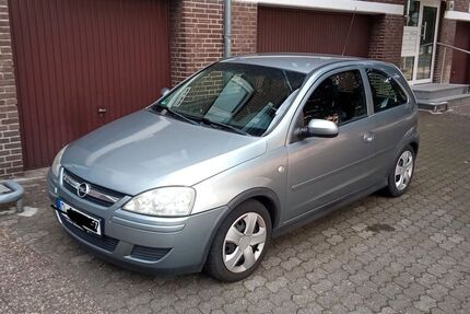 Opel Corsa 125.000 km 1.200 &euro; Düsseldorf 40591