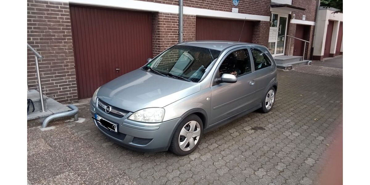 Opel Corsa 125.000 km 1.200 &euro; Düsseldorf 40591