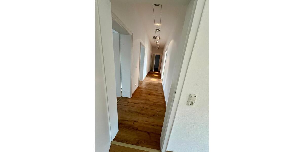Terrassenwohnung Leverkusen Bürrig - 3 Zimmer, 95 m&sup2;, 1.860&euro; | Angebot:26099104
