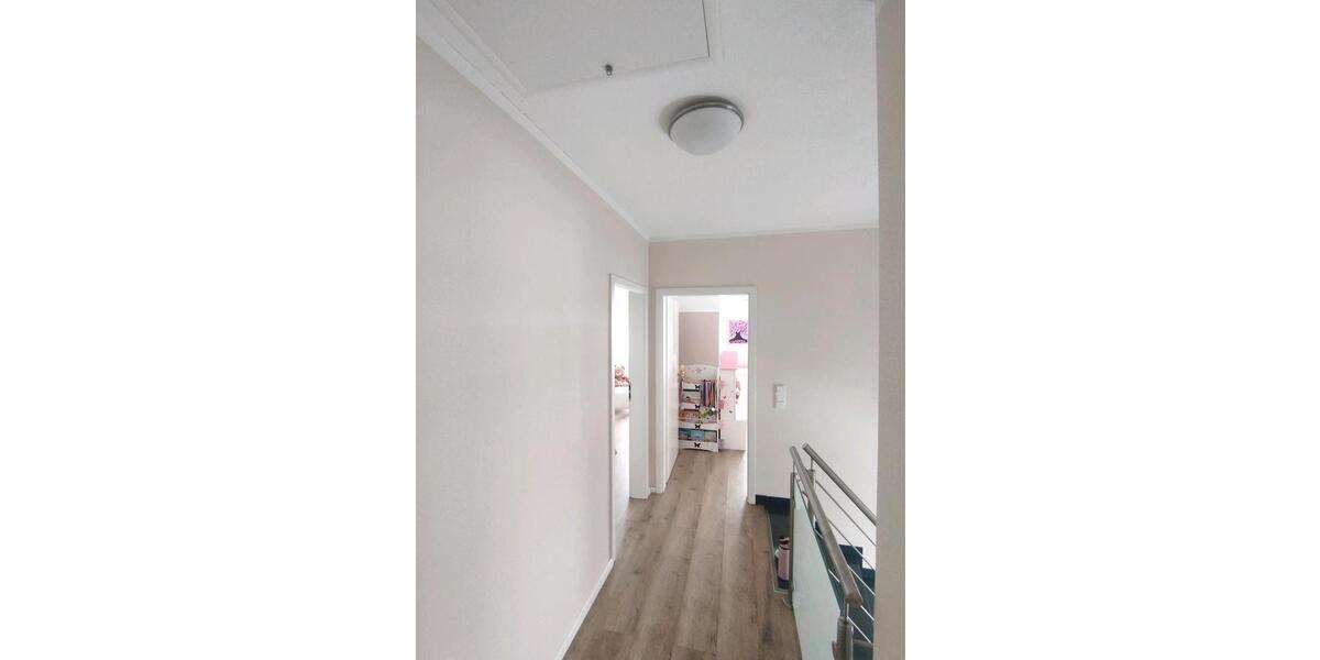 Doppelhaushälfte Sarstedt - 4 Zimmer, 114 m&sup2;, 460.000&euro; | Angebot:26800037