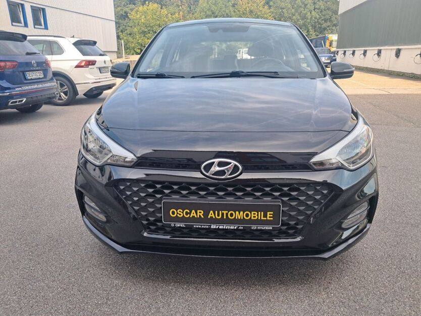 Hyundai i20 86.500 km 11.990 € DEGGENDORF 94469