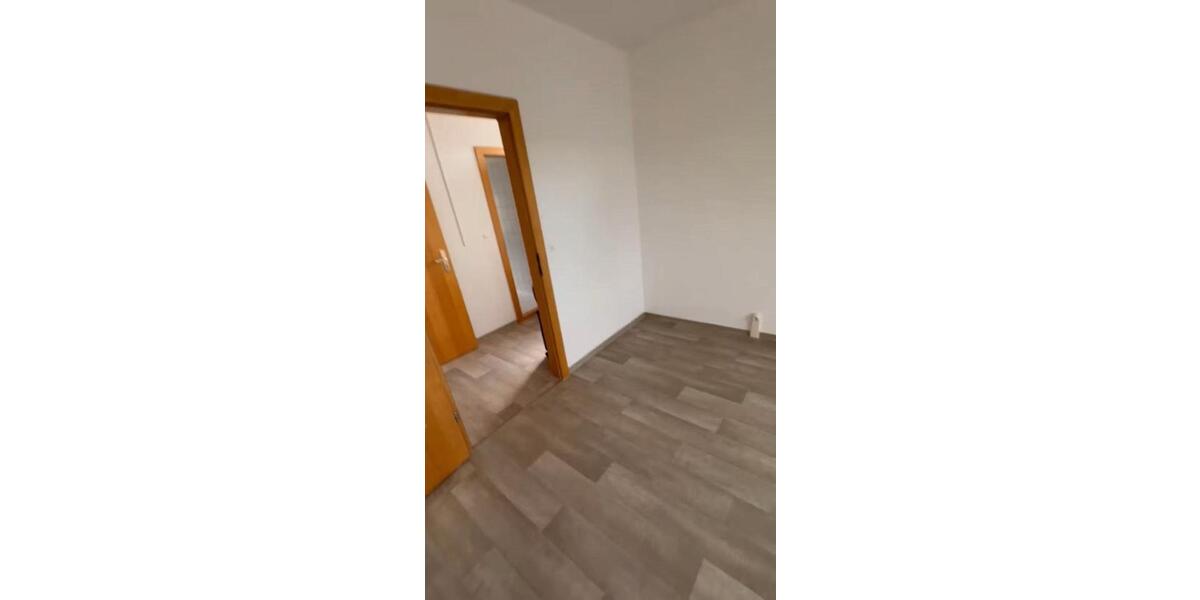 Etagenwohnung Schwarzheide - 2 Zimmer, 49 m&sup2;, 525&euro; | Angebot:26680834