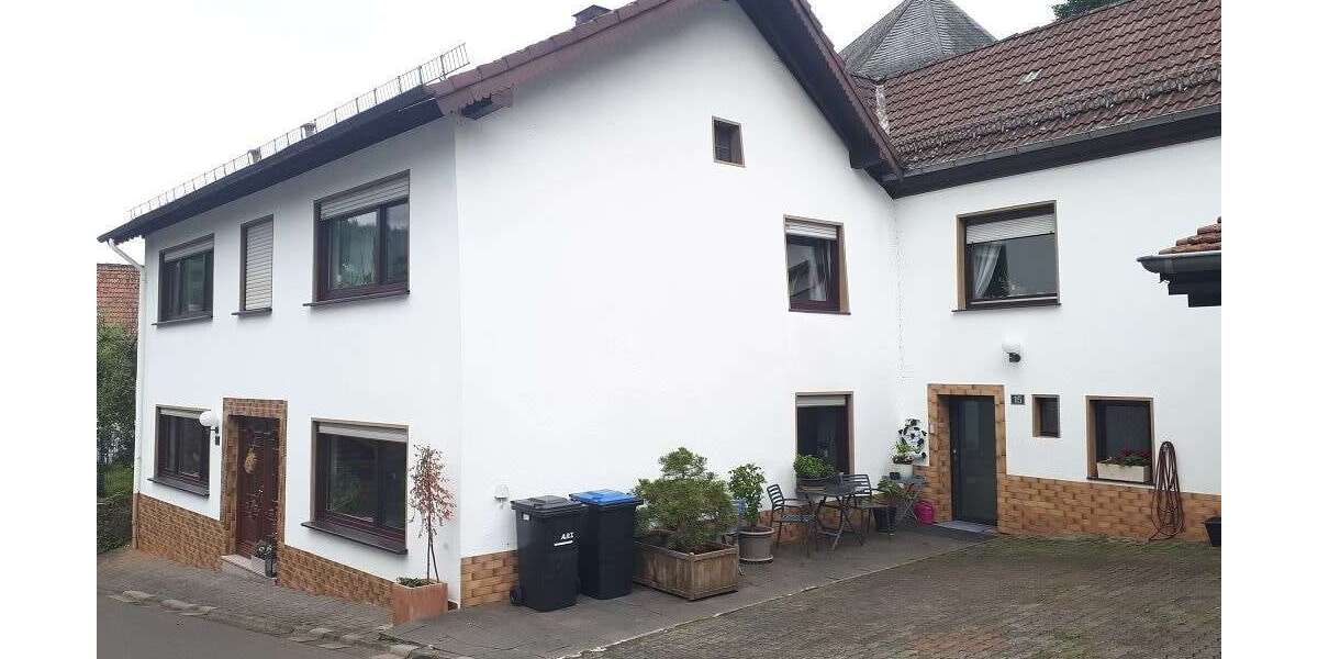 Haus zum Kaufen in Gerolstein 295.000 € 192 m² 8 zimmer