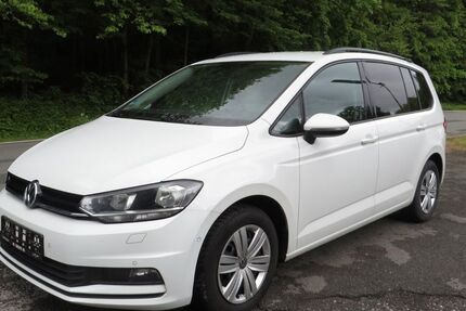 VW Touran 351.000 km 8.750 &euro; Bad Grund 37539