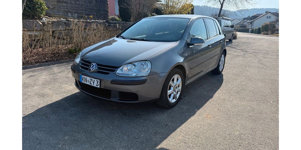VW Golf 273.000 km 3.500 &euro; Steißlingen 78256