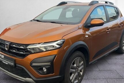 Dacia Sandero 42.649 km 12.490 &euro; Esslingen 73734