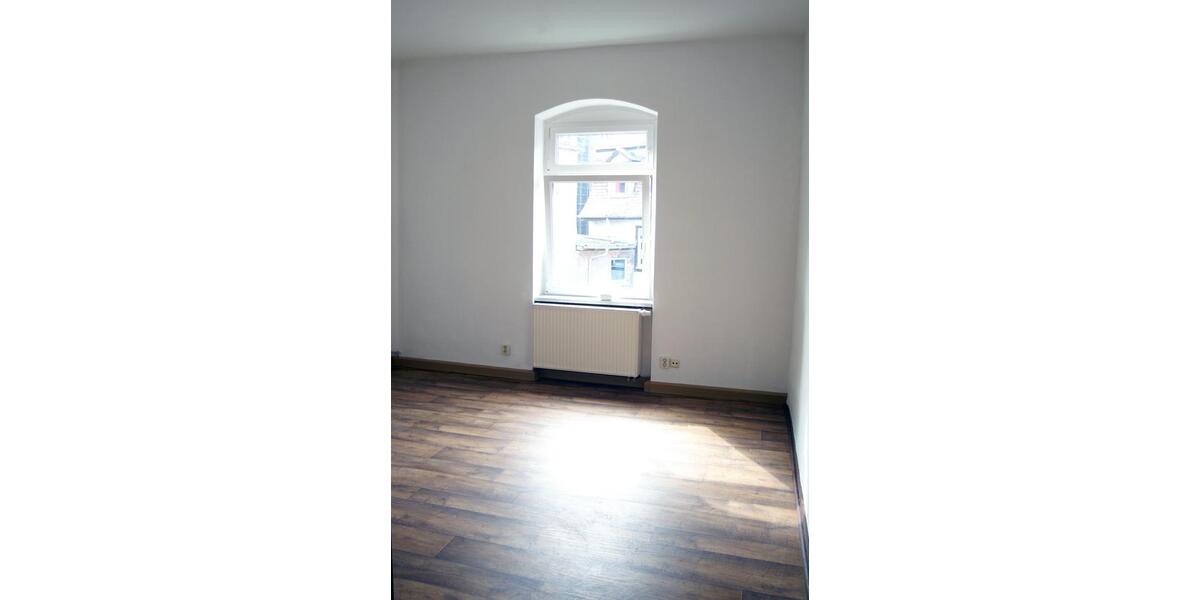 Etagenwohnung Arnstadt - 3 Zimmer, 106 m&sup2;, 650&euro; | Angebot:26413438