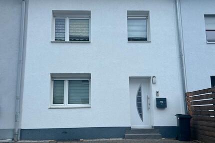 Reihenmittelhaus in Neckarsulm-Neuberg 5 zimmer