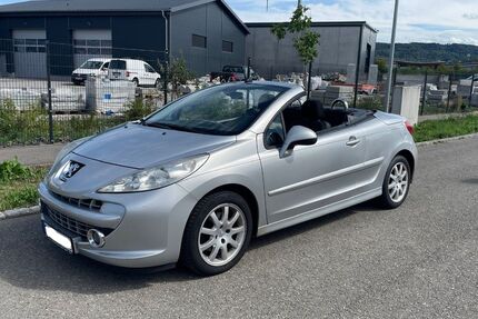 Peugeot 207 196.987 km 3.300 € Rielasingen 78239