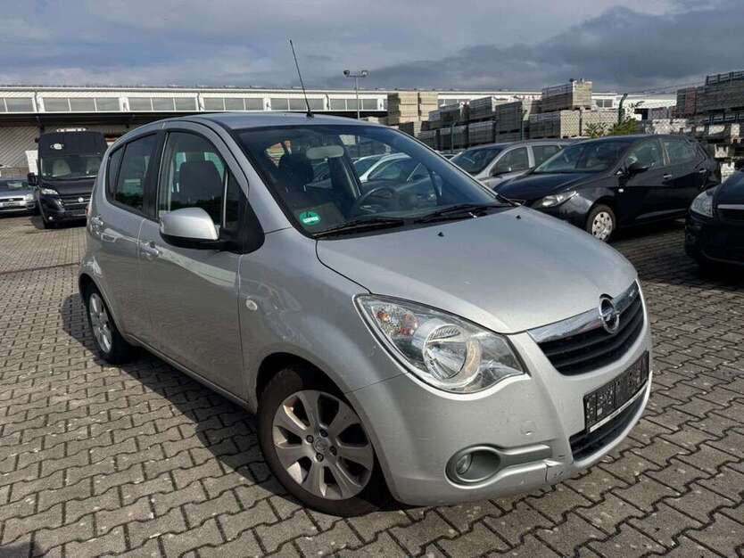 Opel Agila 195.000 km 1.850 € Weiden 92637