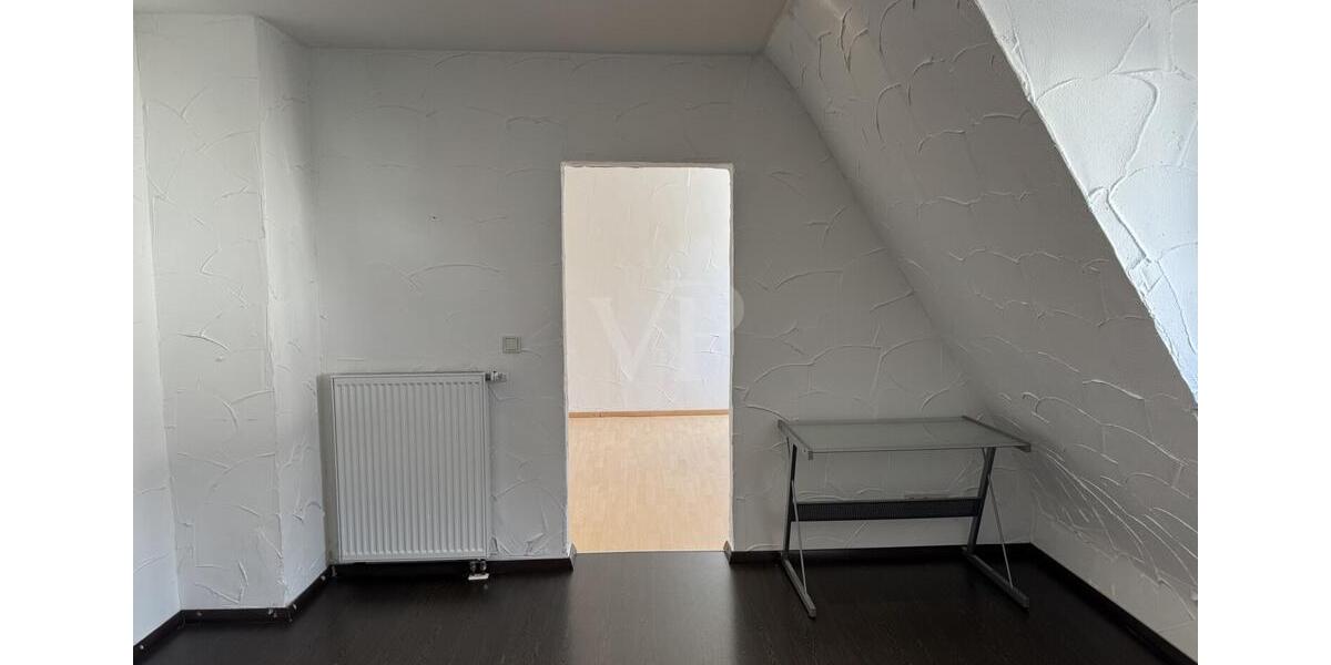 Dachgeschoßwohnung Idar-Oberstein Oberstein - 5 Zimmer, 125 m&sup2;, 750&euro; | Angebot:26648066