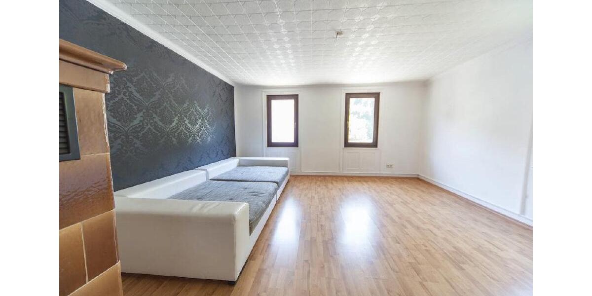 Etagenwohnung Oberndorf am Neckar - 4 Zimmer, 85 m&sup2;, 175.000&euro; | Angebot:26794941