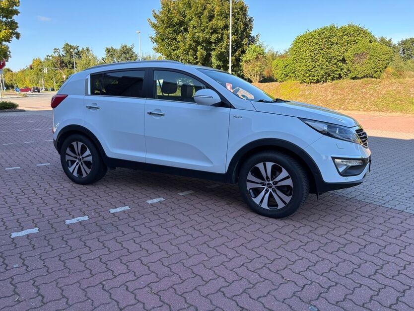 Kia Sportage 151.402 km 9.500 € Barsbüttel 22885