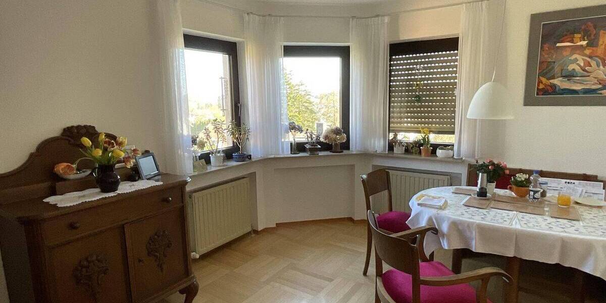 Einfamilienhaus Bad Kissingen Garitz - 8 Zimmer, 198 m&sup2;, 430.000&euro; | Angebot:26388813