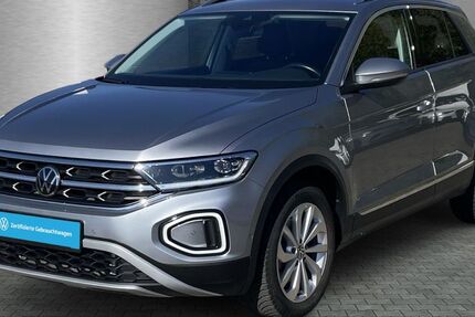 VW T-Roc 19.100 km 26.489 &euro; Stade 21682