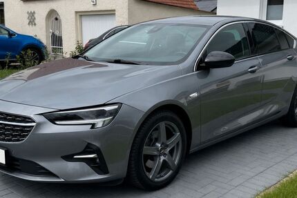 Opel Insignia 89.000 km 15.900 &euro; Brieselang 14656
