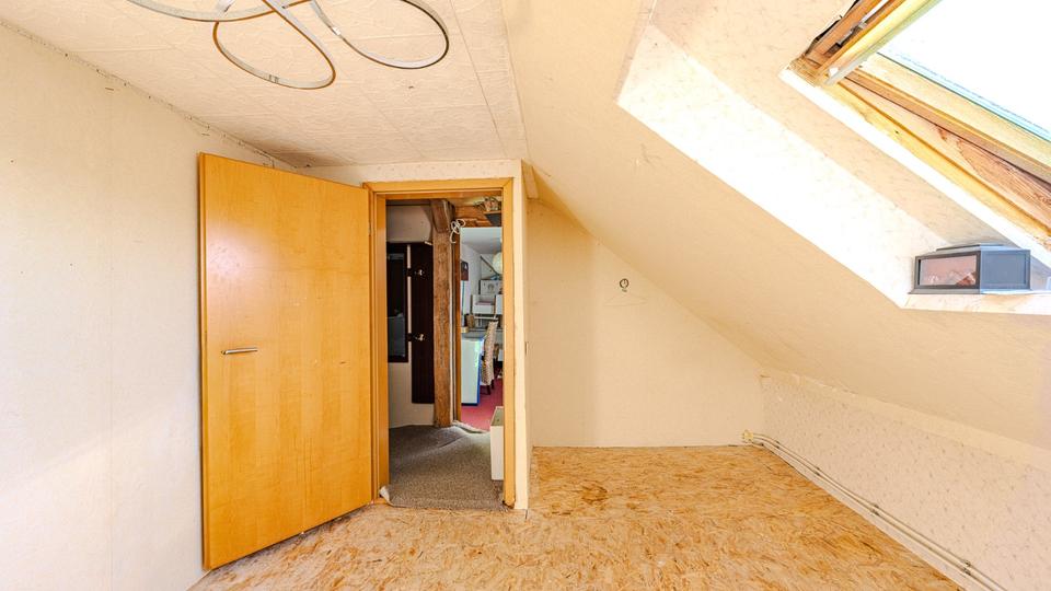 Einfamilienhaus Neubukow - 6 Zimmer, 215 m&sup2;, 215.000&euro; | Angebot:27025822