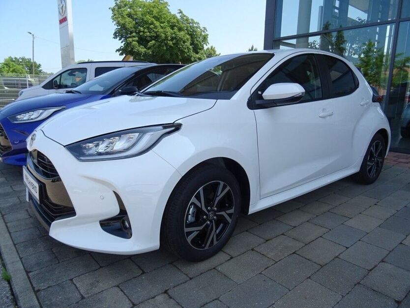 Yaris