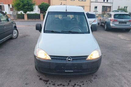 Opel Combo 170.000 km 2.599 &euro; Eisenach 99817