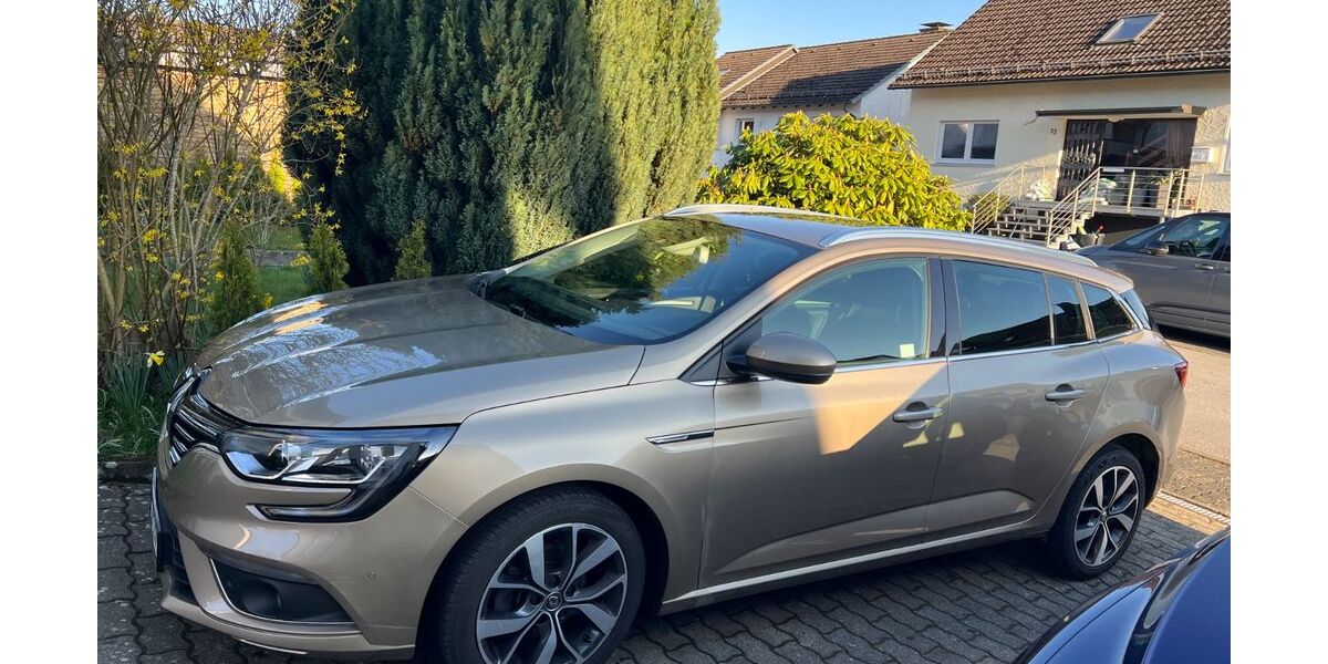 Renault Megane 102.845 km 8.300 &euro; Neuenrade 58809