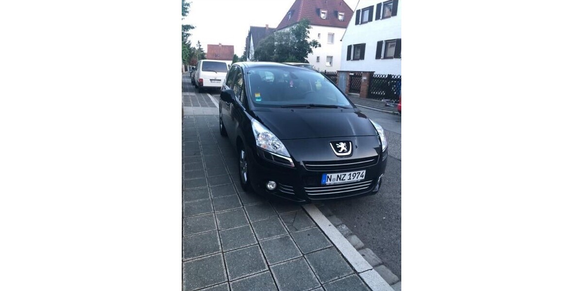 Peugeot 5008 14.000 km 6.990 € Nürnberg 90403