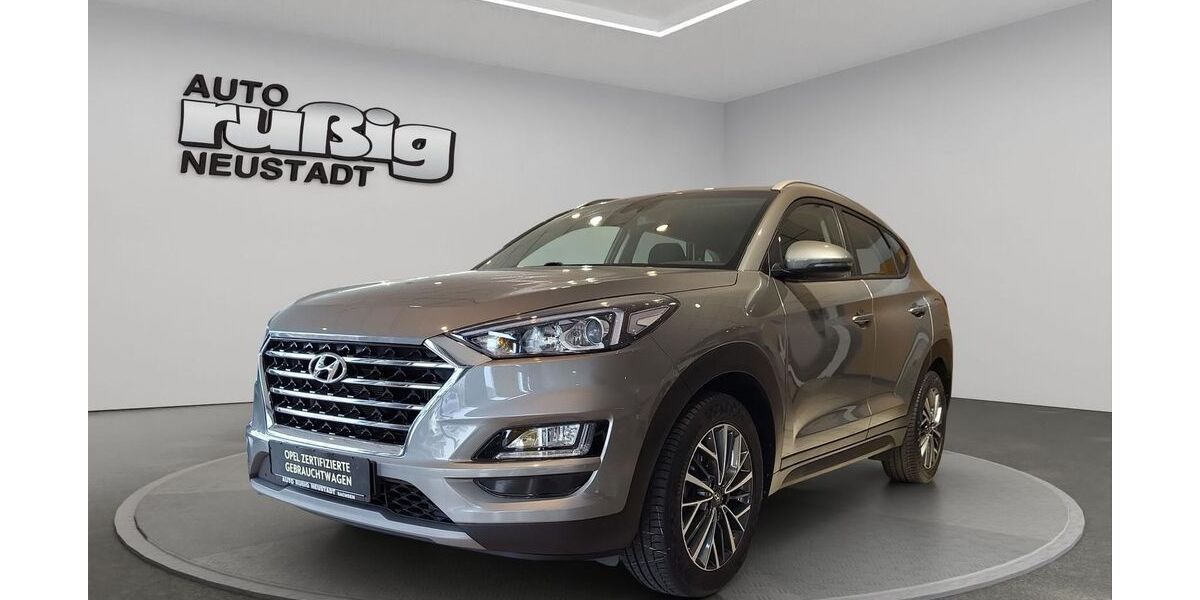 Hyundai TUCSON 51.456 km 18.970 &euro; Neustadt 01844