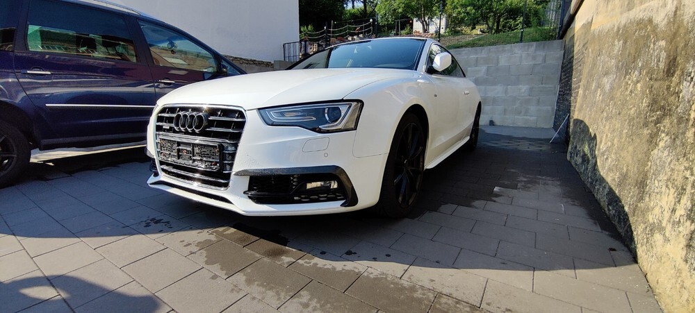 Audi A5 178.000 km 16.000 € Warburg 34414