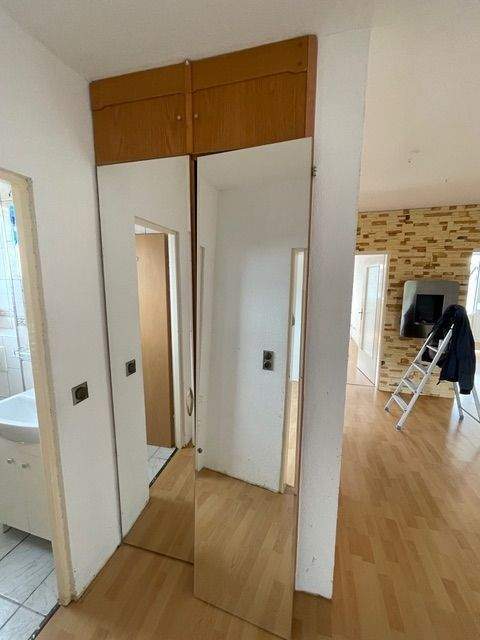 Unistadt-Lage! Vermietungssichere 4-Zimmer-Wohnung mit Zukunft! 4 zimmer