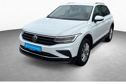 VW Tiguan 66.600 km 24.990 &euro; Schwabach 91126